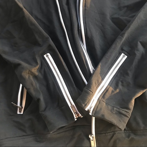 Simin T s.p.a. (Armani) black Jacket with white trim, front zip pockets XXL - Picture 6 of 16